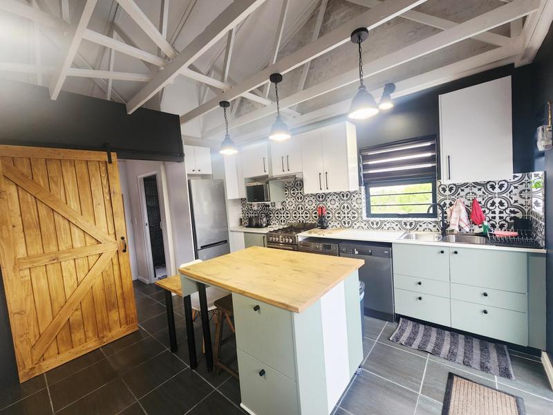 To Let 1 Bedroom Property for Rent in Vierlanden Western Cape